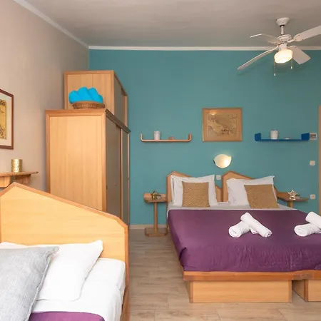 Pansion Pirat Bed & Breakfast Petrcane Room photo