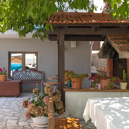 Pansion Pirat Bed & Breakfast Petrcane Room photo